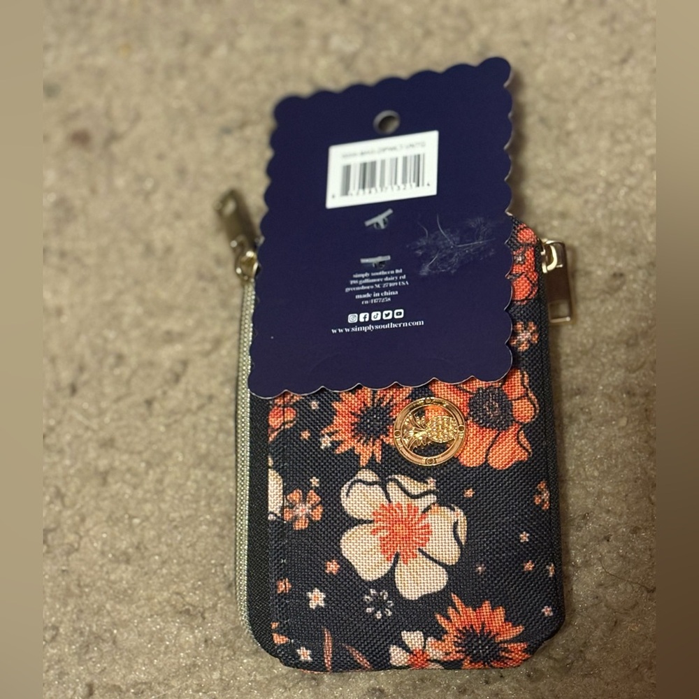 NWT Simply Southern Collection floral print ID holder/wallet